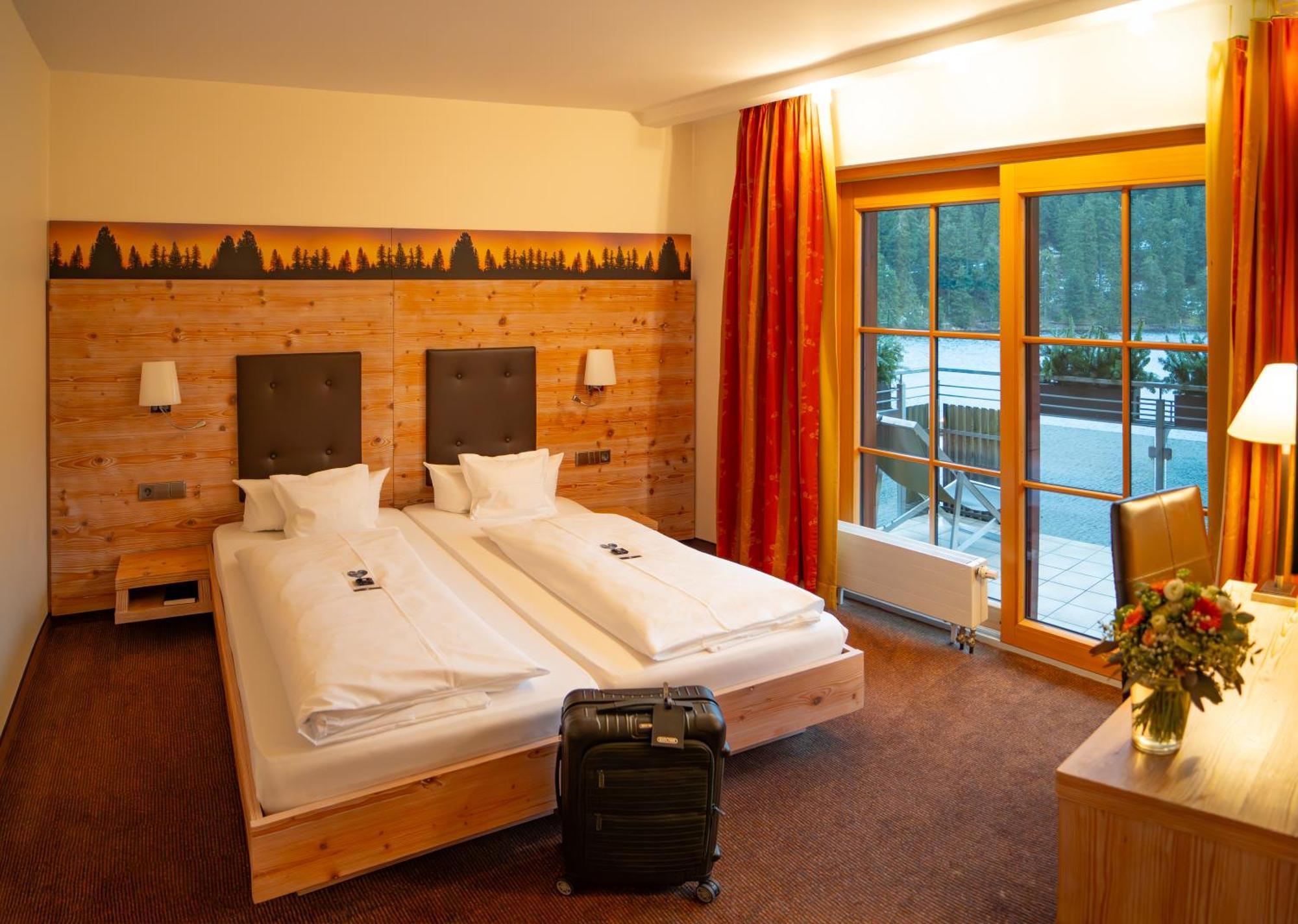 Berghotel Mummelsee Seebach Dış mekan fotoğraf